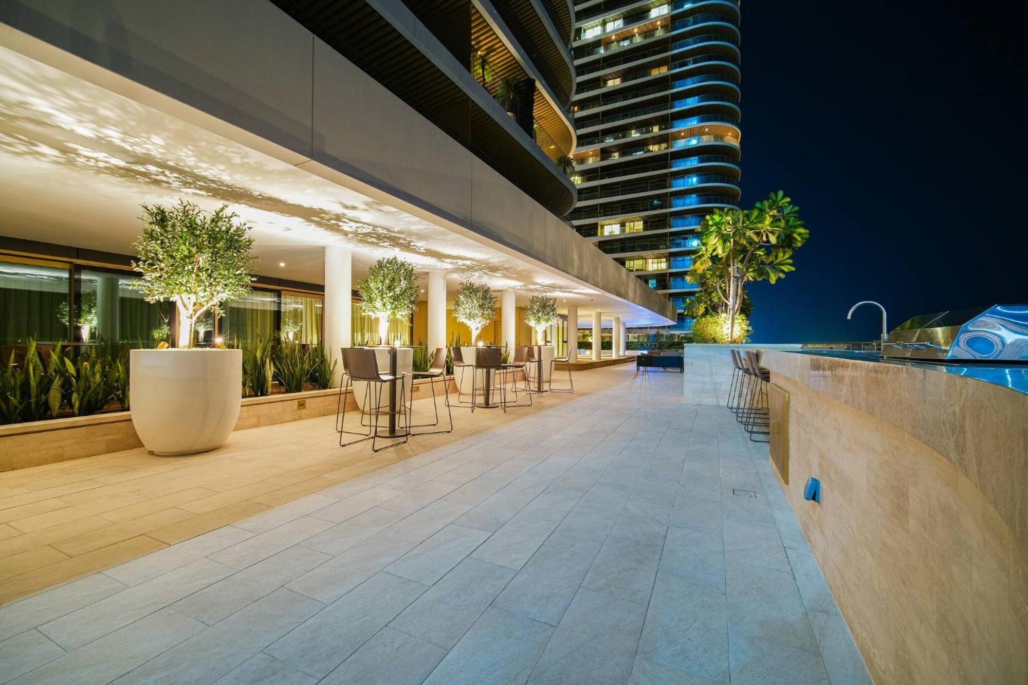 Ultra Luxury | Private + Infinity Pool *