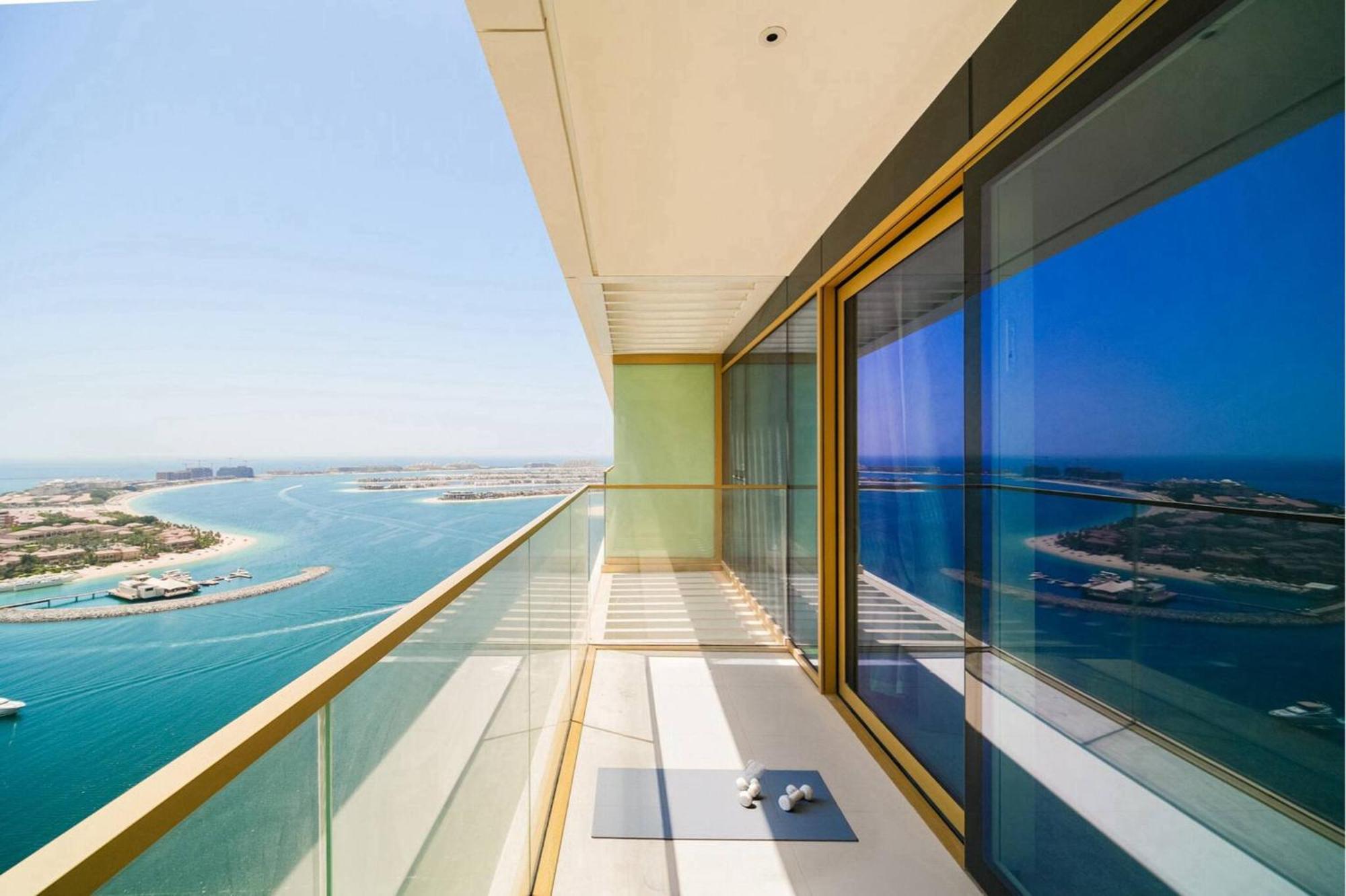 Ultra Luxury | Private + Infinity Pool Apartment *